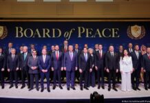 Трамп анонсировал миллиарды и миротворцев для сектора Газа